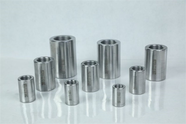 迪庆40直螺纹钢筋套筒价格